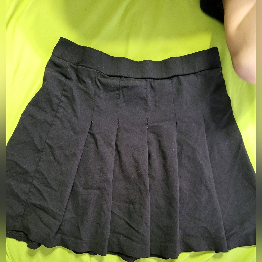 Black Pleated Skirt